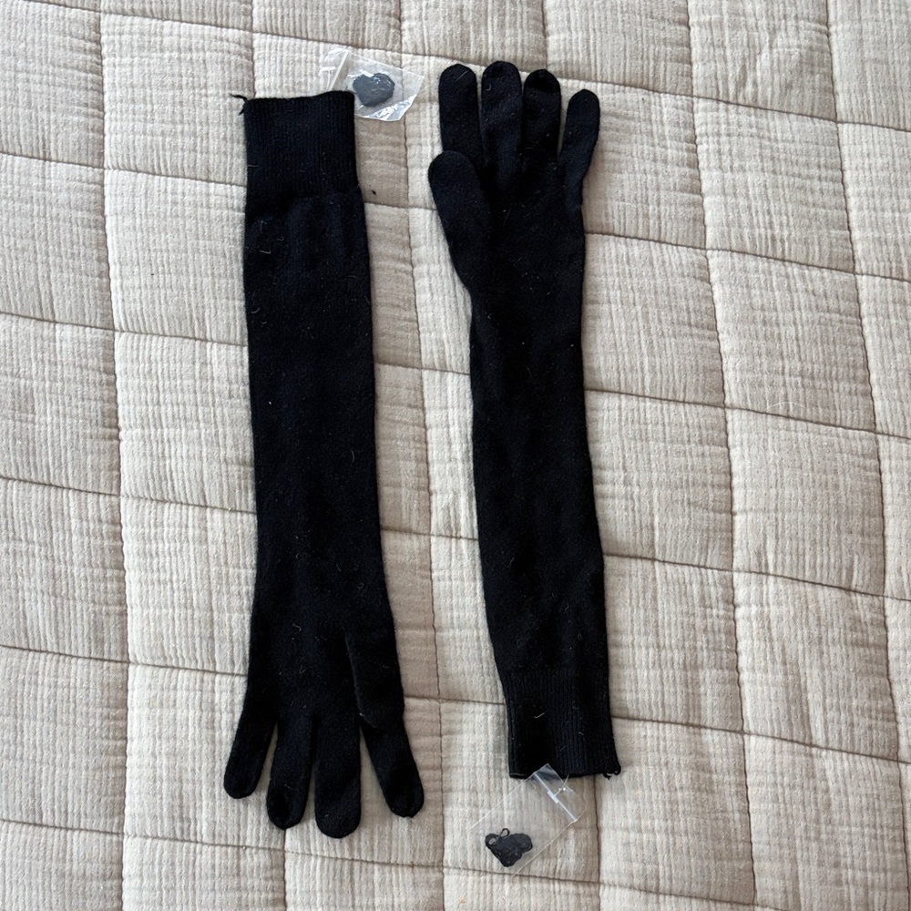 White + Warren Black Long Gloves